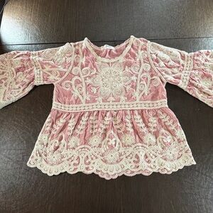 Anthro Kindred Embroidered Blouse Women XL Pink Scoop Neck Feminine Peasant Boho